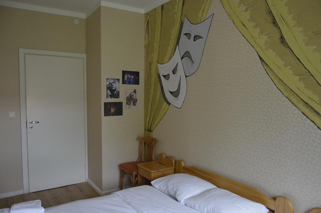 Rojupe Hotel Roja Ruang foto